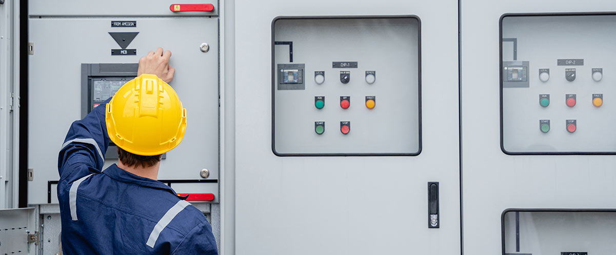 Generatorer används inom industri för hantering av effekttoppar